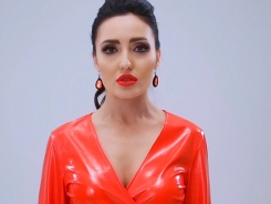 Анна Добрыднева — Між нами