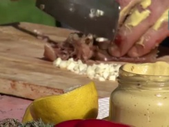 Куриные ножки, фаршированные хамоном и пекорино