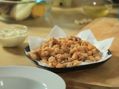 Кальмары в кляре + домашний майонез