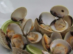 Печеные моллюски с лаймом