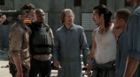 Ходячие мертвецы (The Walking Dead). Сезон 3. Серия 2 смотреть на Tvigle.ru