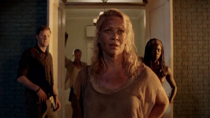 Ходячие мертвецы (The Walking Dead). Сезон 3. Серия 3 смотреть на Tvigle.ru