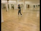 Брейк-данс: обучающее видео по фризам и павертриксу