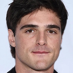 Джейкоб Элорди смотреть бесплатно в нашем онлайн-кинотеатре Tvigle.ru