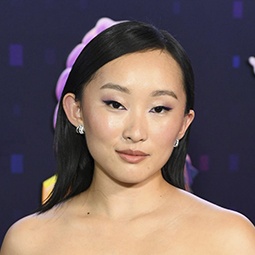 Ю Джи-ён смотреть бесплатно в нашем онлайн-кинотеатре Tvigle.ru