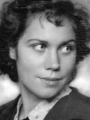 Алевтина Румянцева смотреть бесплатно в нашем онлайн-кинотеатре Tvigle.ru