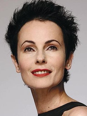 Ирина Апексимова смотреть бесплатно в нашем онлайн-кинотеатре Tvigle.ru