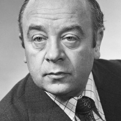 Леонид Броневой смотреть бесплатно в нашем онлайн-кинотеатре Tvigle.ru