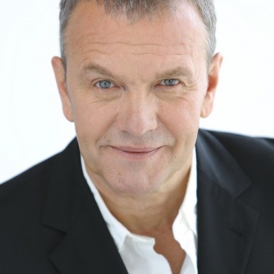 Александр Наумов смотреть бесплатно в нашем онлайн-кинотеатре Tvigle.ru