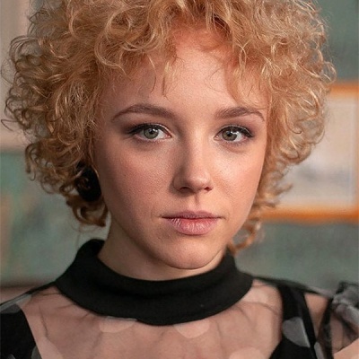 Анастасия Талызина смотреть бесплатно в нашем онлайн-кинотеатре Tvigle.ru