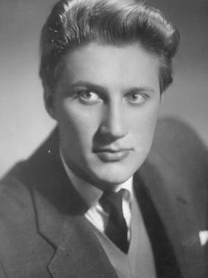 Виктор Борцов смотреть бесплатно в нашем онлайн-кинотеатре Tvigle.ru