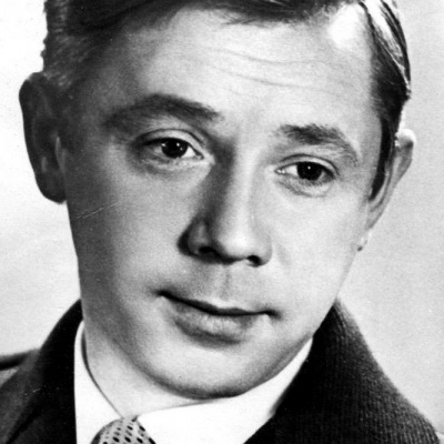 Олег Анофриев смотреть бесплатно в нашем онлайн-кинотеатре Tvigle.ru