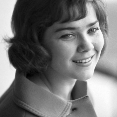 Лариса Голубкина смотреть бесплатно в нашем онлайн-кинотеатре Tvigle.ru