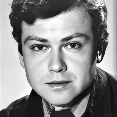 Александр Воеводин смотреть бесплатно в нашем онлайн-кинотеатре Tvigle.ru