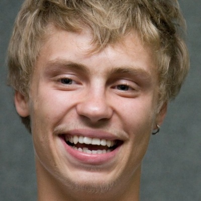 Александр Головин смотреть бесплатно в нашем онлайн-кинотеатре Tvigle.ru