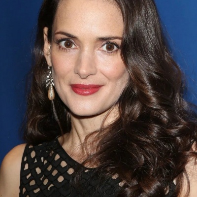 Вайнона Райдер смотреть бесплатно в нашем онлайн-кинотеатре Tvigle.ru