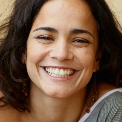 Алиси Брага смотреть бесплатно в нашем онлайн-кинотеатре Tvigle.ru