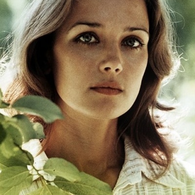 Ирина Алфёрова смотреть бесплатно в нашем онлайн-кинотеатре Tvigle.ru