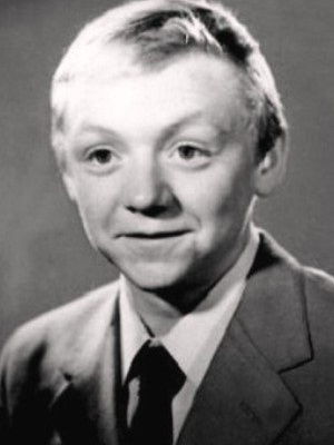 Виктор Перевалов смотреть бесплатно в нашем онлайн-кинотеатре Tvigle.ru