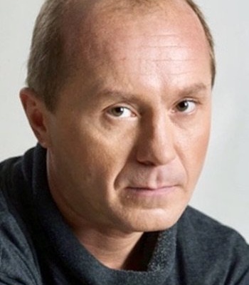 Андрей Панин смотреть бесплатно в нашем онлайн-кинотеатре Tvigle.ru