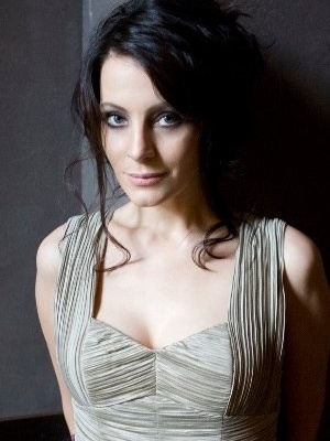 Евгения Крюкова смотреть бесплатно в нашем онлайн-кинотеатре Tvigle.ru