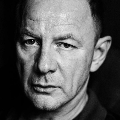 Дмитрий Шевченко смотреть бесплатно в нашем онлайн-кинотеатре Tvigle.ru