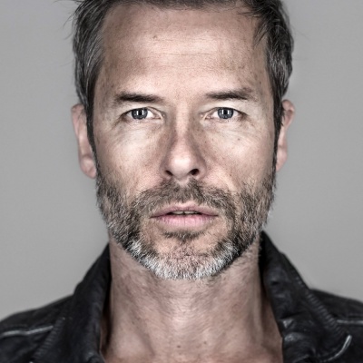 Гай Пирс смотреть бесплатно в нашем онлайн-кинотеатре Tvigle.ru