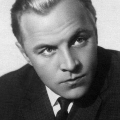 Михаил Ульянов смотреть бесплатно в нашем онлайн-кинотеатре Tvigle.ru