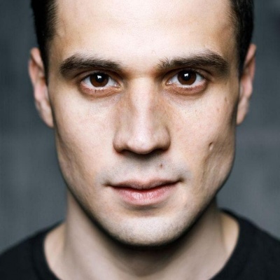 Владислав Ценёв смотреть бесплатно в нашем онлайн-кинотеатре Tvigle.ru