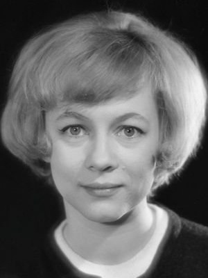 Александра Назарова смотреть бесплатно в нашем онлайн-кинотеатре Tvigle.ru