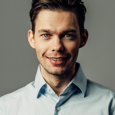 Аристарх Венес смотреть бесплатно в нашем онлайн-кинотеатре Tvigle.ru