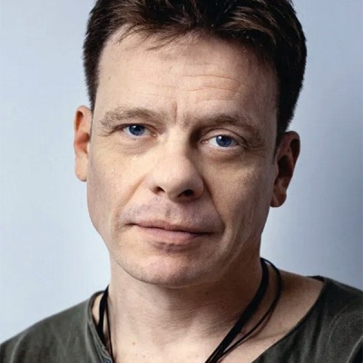 Павел Майков смотреть бесплатно в нашем онлайн-кинотеатре Tvigle.ru