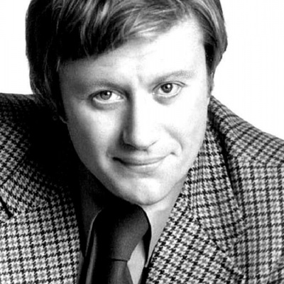 Андрей Миронов смотреть бесплатно в нашем онлайн-кинотеатре Tvigle.ru