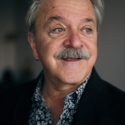 Джим Каммингс смотреть бесплатно в нашем онлайн-кинотеатре Tvigle.ru