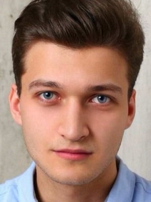 Наиль Абдрахманов смотреть бесплатно в нашем онлайн-кинотеатре Tvigle.ru