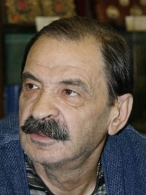 Илья Олейников смотреть бесплатно в нашем онлайн-кинотеатре Tvigle.ru