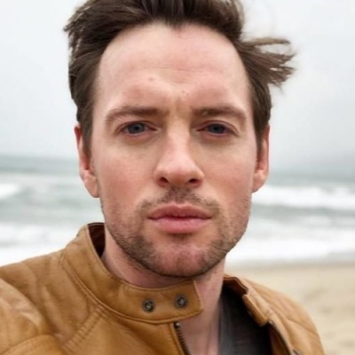 Александр Соколовский смотреть бесплатно в нашем онлайн-кинотеатре Tvigle.ru