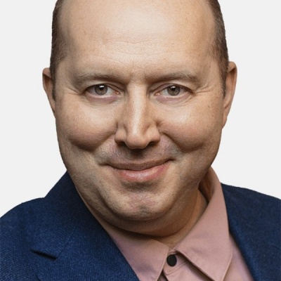 Сергей Бурунов смотреть бесплатно в нашем онлайн-кинотеатре Tvigle.ru