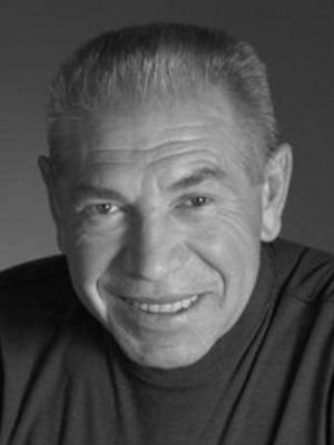 Владимир Толоконников смотреть бесплатно в нашем онлайн-кинотеатре Tvigle.ru