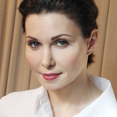 Александра Урсуляк смотреть бесплатно в нашем онлайн-кинотеатре Tvigle.ru