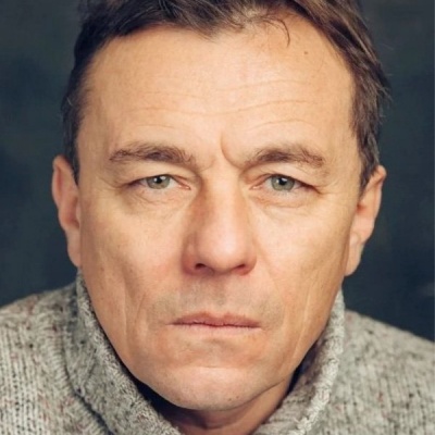 Олег Васильков смотреть бесплатно в нашем онлайн-кинотеатре Tvigle.ru