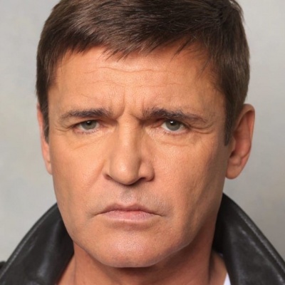 Игорь Лифанов смотреть бесплатно в нашем онлайн-кинотеатре Tvigle.ru