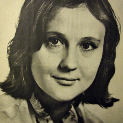 Микаэла Дроздовская смотреть бесплатно в нашем онлайн-кинотеатре Tvigle.ru