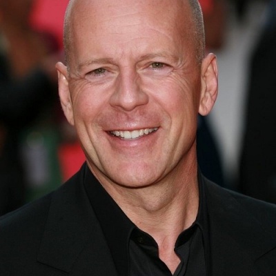 Брюс Уиллис смотреть бесплатно в нашем онлайн-кинотеатре Tvigle.ru