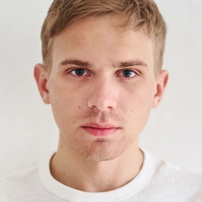 Илья Маланин смотреть бесплатно в нашем онлайн-кинотеатре Tvigle.ru