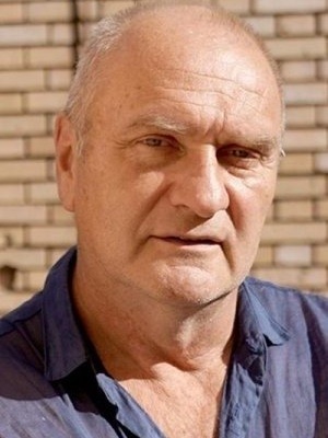 Александр Балуев смотреть бесплатно в нашем онлайн-кинотеатре Tvigle.ru