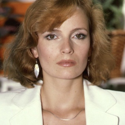 Елена Финогеева смотреть бесплатно в нашем онлайн-кинотеатре Tvigle.ru