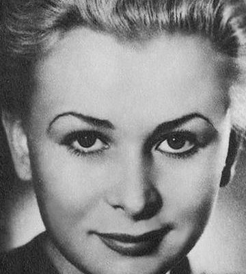 Валентина Серова смотреть бесплатно в нашем онлайн-кинотеатре Tvigle.ru