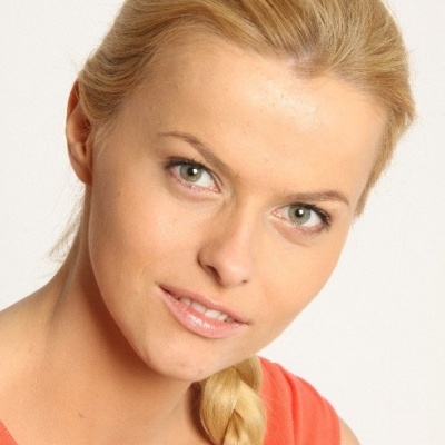 Анна Лутцева смотреть бесплатно в нашем онлайн-кинотеатре Tvigle.ru