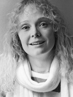 Наталья Белохвостикова смотреть бесплатно в нашем онлайн-кинотеатре Tvigle.ru